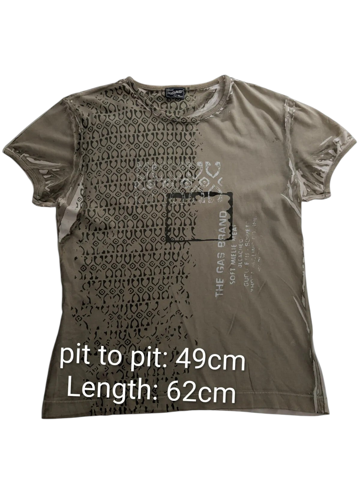 My Store khaki GAS graphic t-shirt in cotton with distressed print and short sleeves, size small.