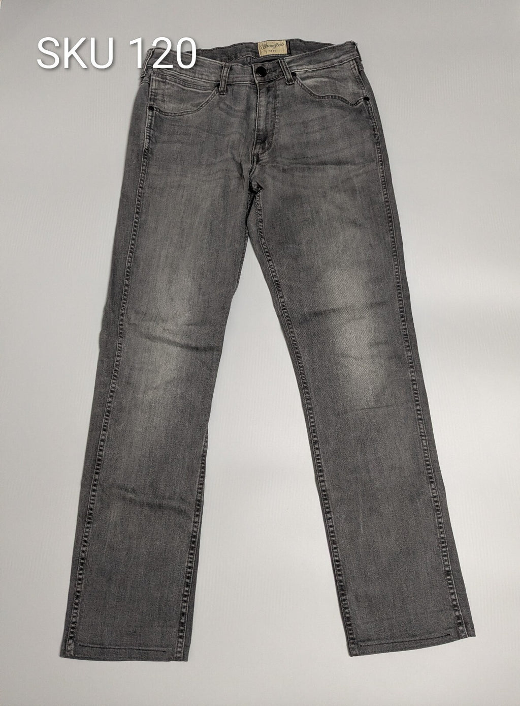 Wrangler Greensboro Grey Straight Jeans / Men's W33 L36 Extra Long
