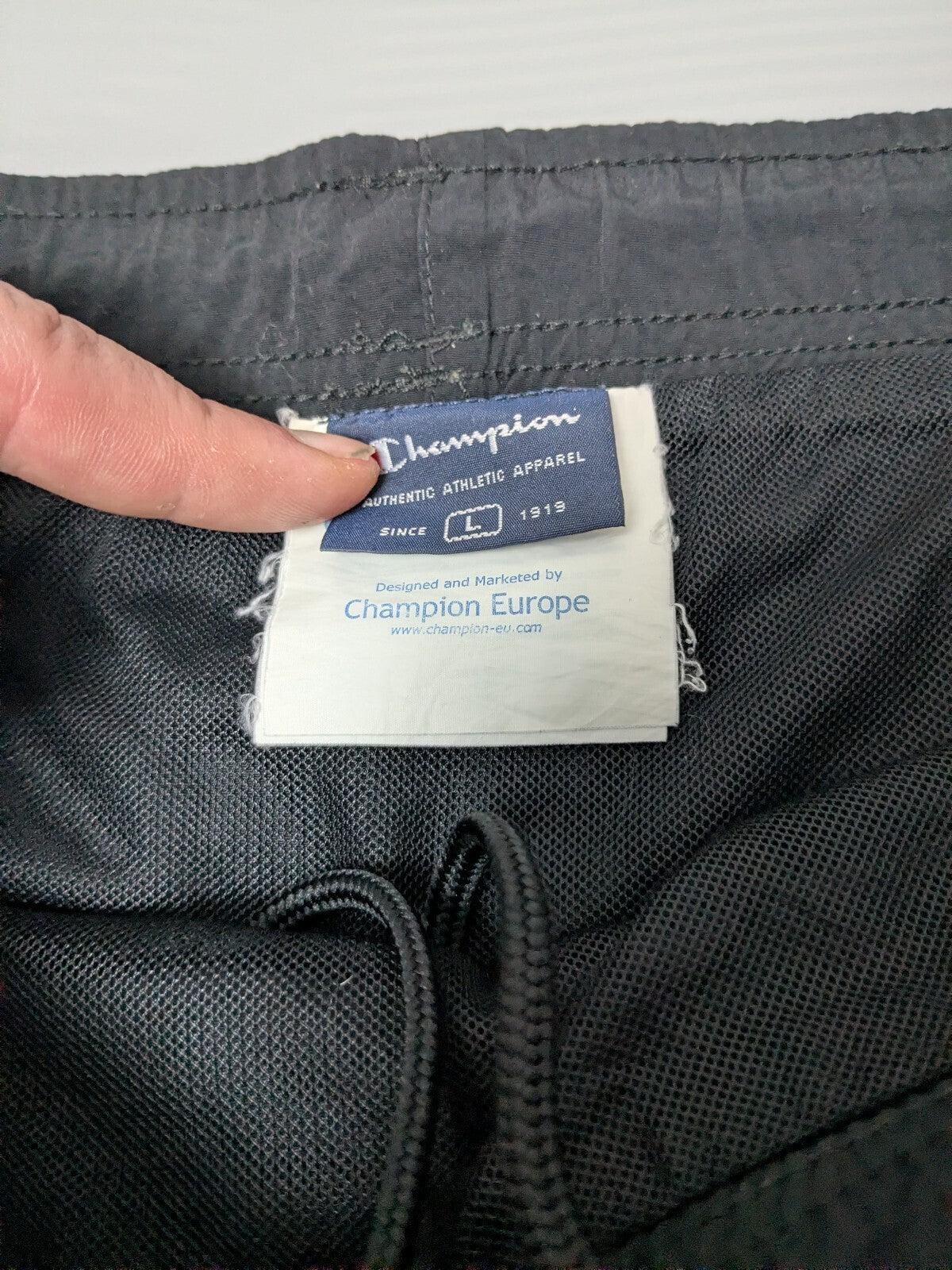 Champion Swim Shorts Mens M Black Gym Trunks Beachwear