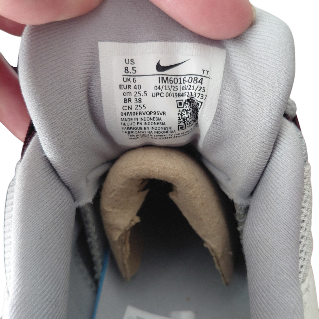 My Store Nike Air Max 95 size label showing UK 6 and EU 40 sizing details inside the grey padded sneaker collar