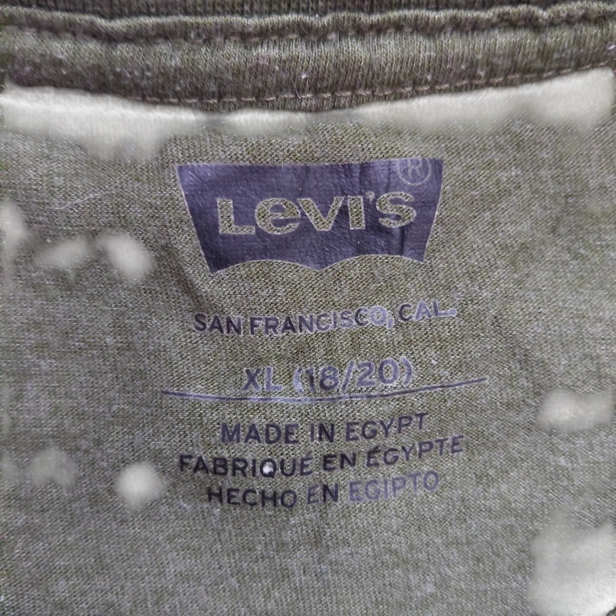 My Store olive green Levi's crew neck t-shirt interior neck label showing size XL and origin details