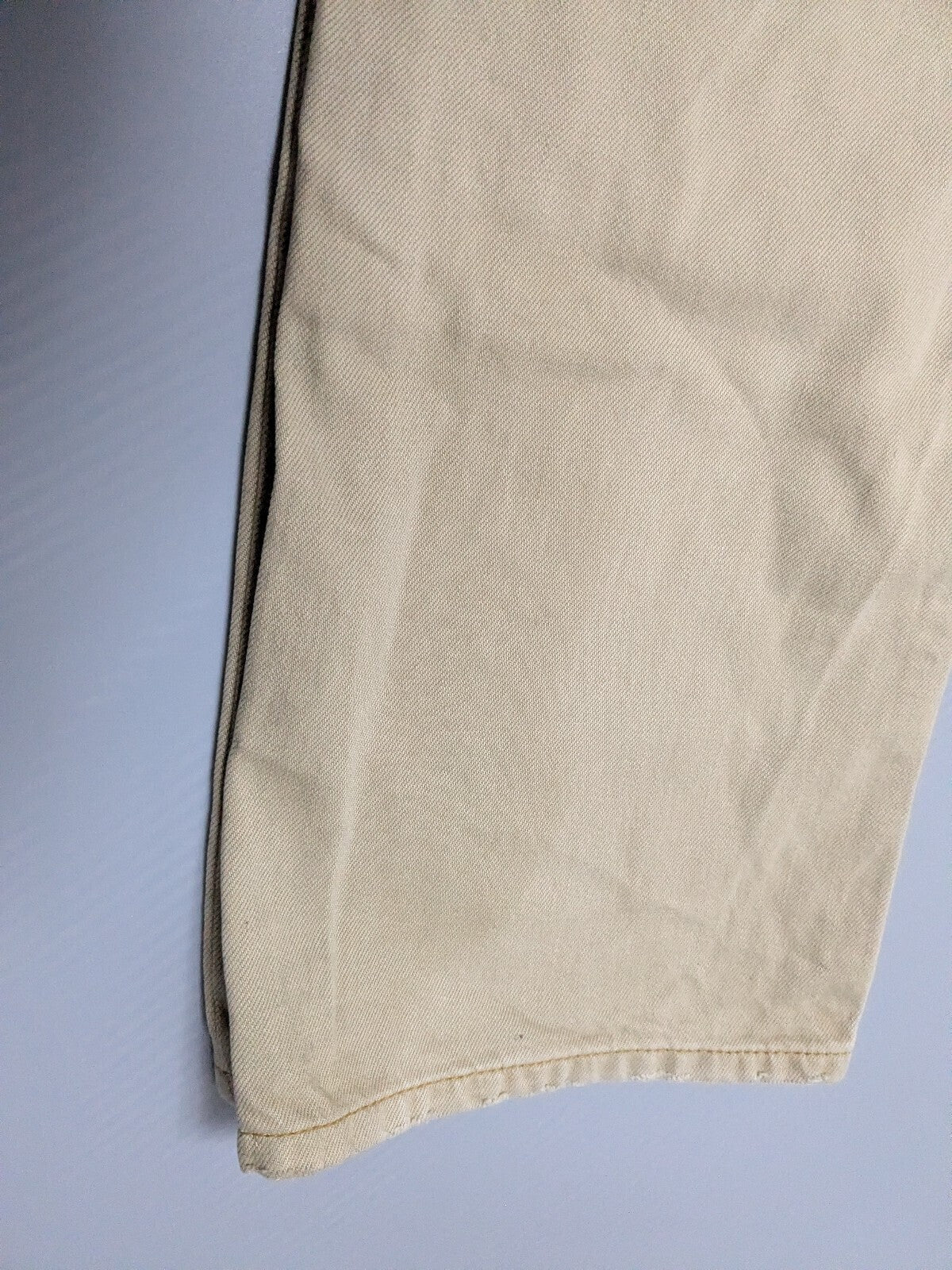Vintage Levi's 502 Regular Tapered Jeans Beige Tan Denim W32 L32 Red Tab