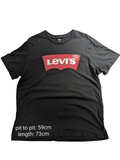 My Store black Levi's cotton t-shirt with red graphic logo, size XL, featuring a classic crew neck streetwear style.