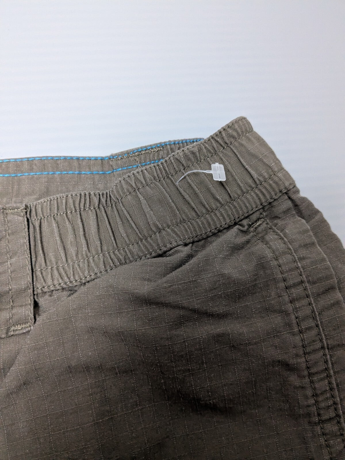Columbia Cargo Shorts Mens L Khaki Utility Hiking Gorpcore