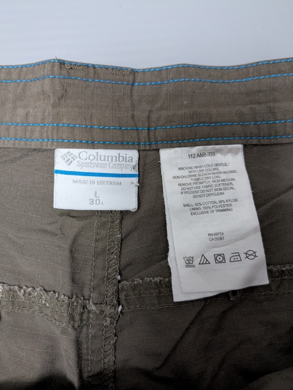 Columbia Cargo Shorts Mens L Khaki Utility Hiking Gorpcore