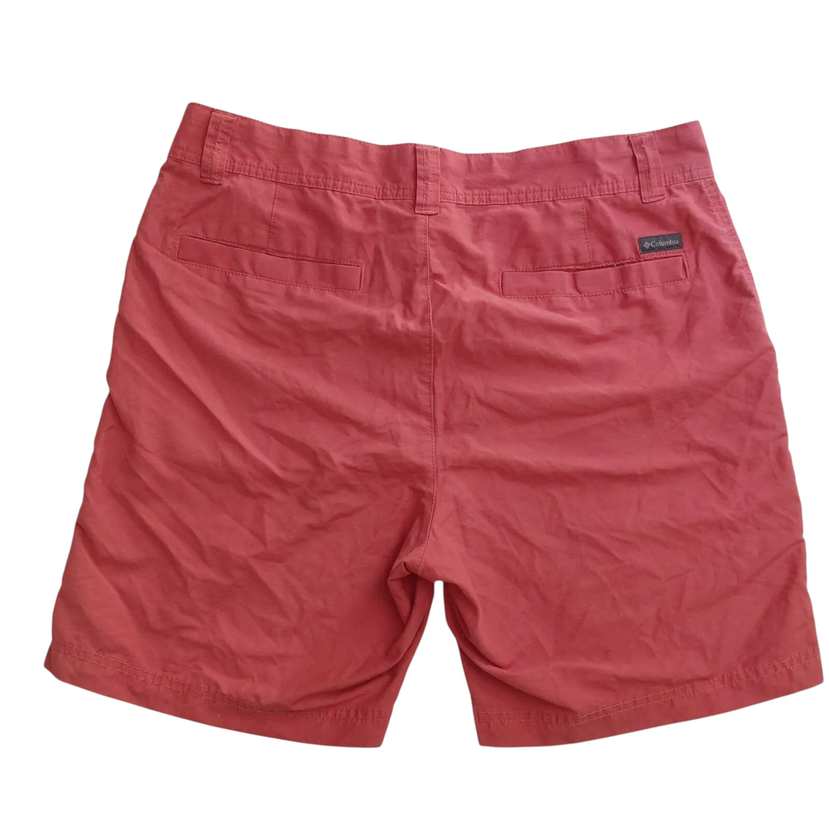My Store red Columbia men's Bermuda shorts with back pockets and logo tag, size 32W