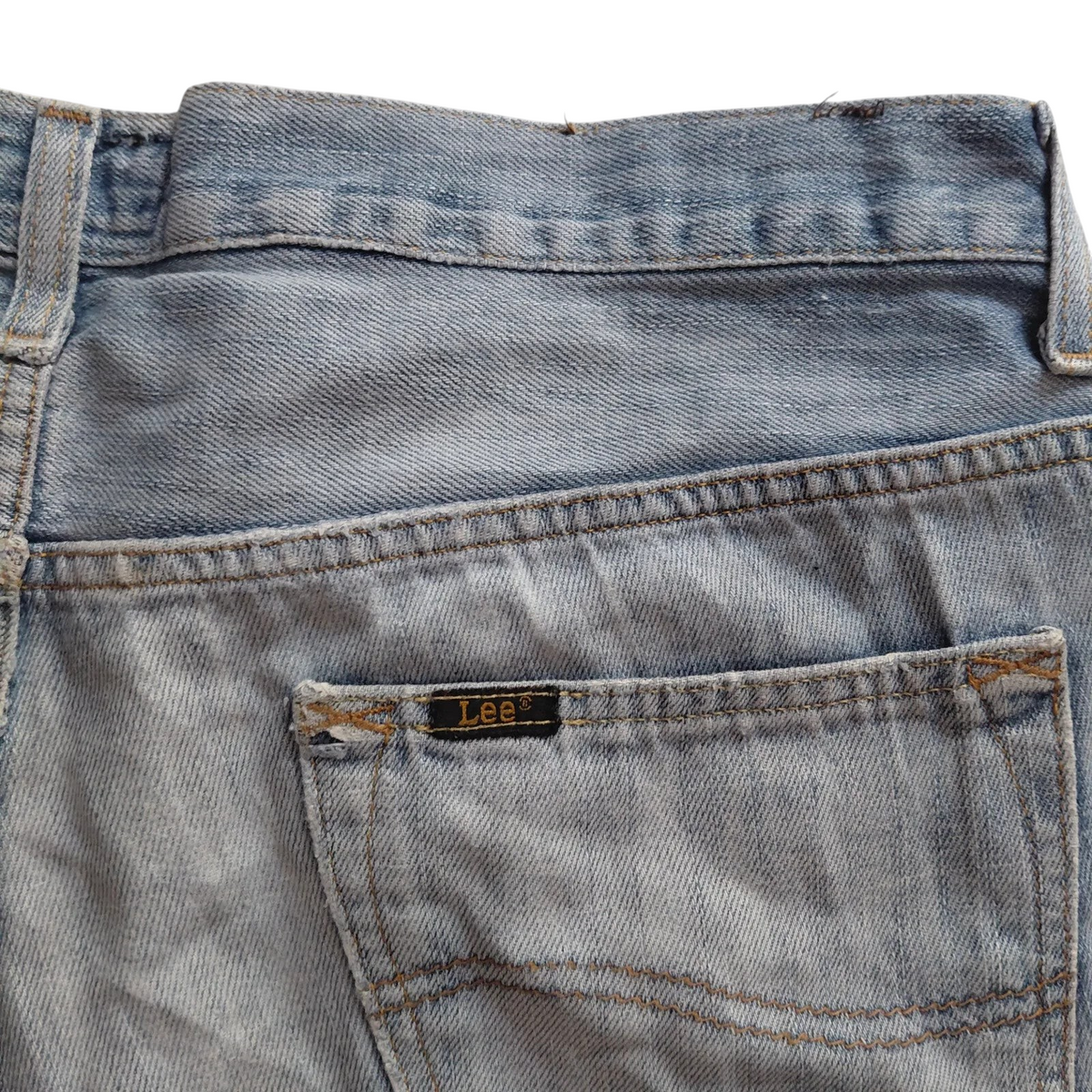 My Store Lee Knox light blue denim shorts featuring a classic back pocket with Lee brand label and faded wash finish.